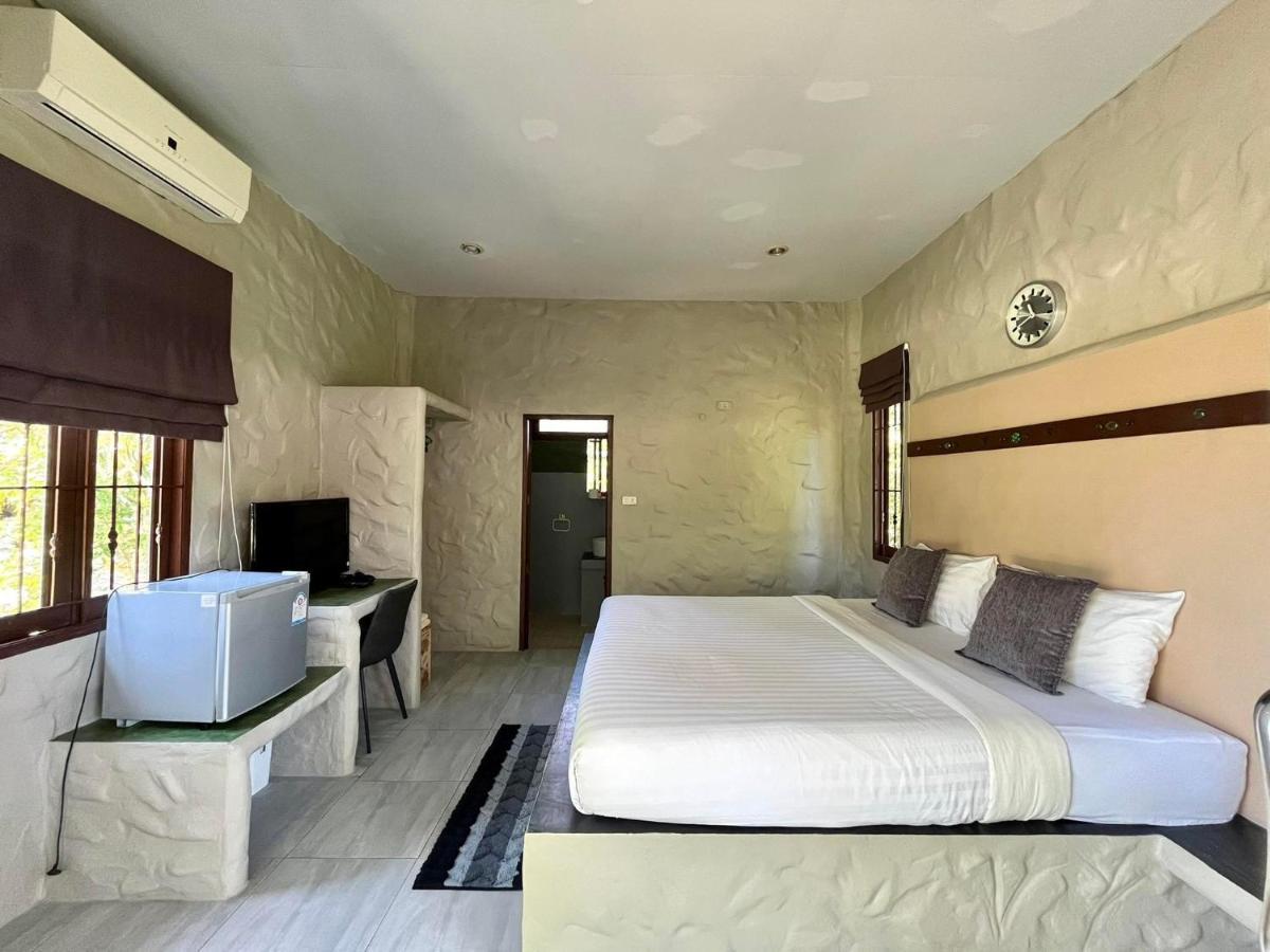 Sabaii Bay Resort Baan Tai Buitenkant foto