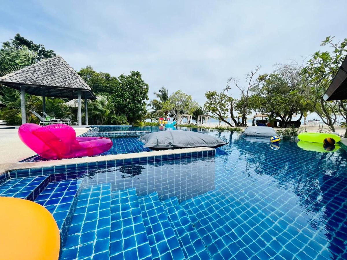 Sabaii Bay Resort Baan Tai Buitenkant foto
